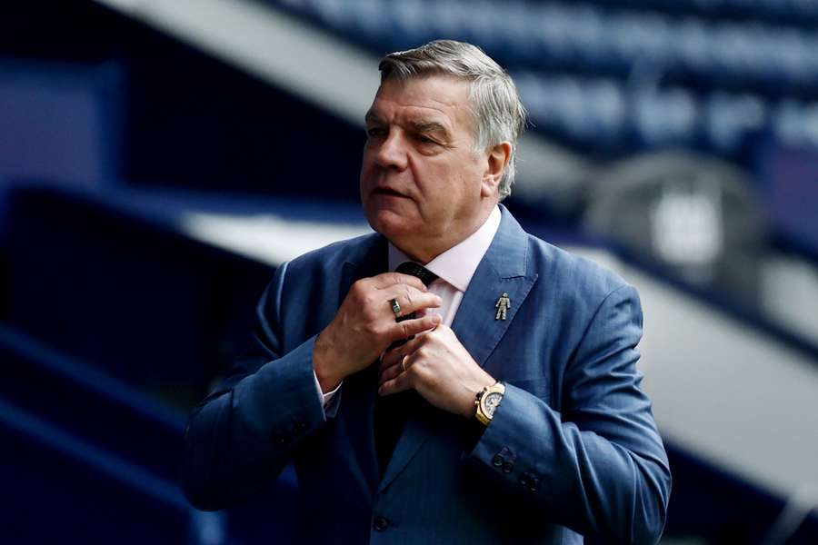 Sam Allardyce treinará o Leeds nas últimas quatro rodadas do Inglês