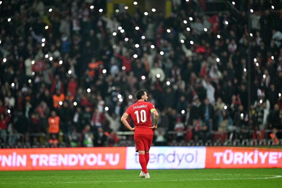 Hakan Calhanoglu