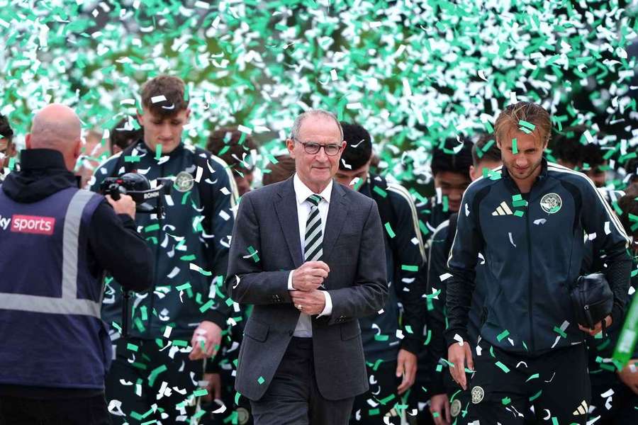 Celtic boss O'Neill during title celebrations Celtic boss O'Neill during title celebrations