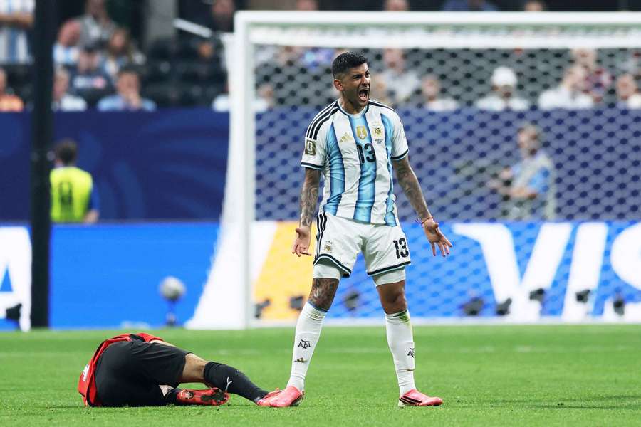 Argentina hraje velmi ostře.