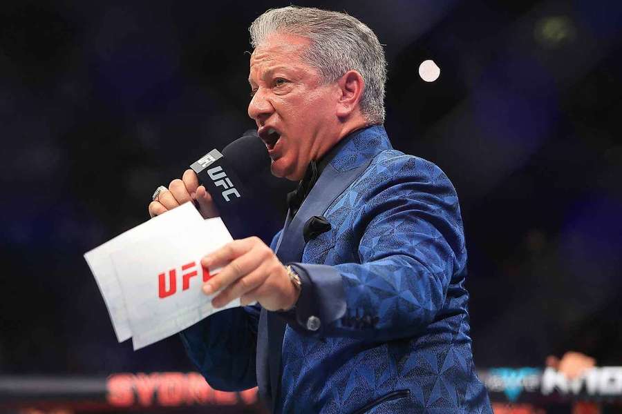 Cyrk na gali UFC. Tybura wygrał, ale okazało się, że Bruce Buffer źle odczytał werdykt Cyrk na gali UFC. Tybura wygrał, ale okazało się, że Bruce Buffer źle odczytał werdykt