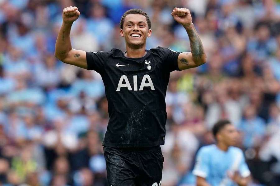 Johnson full of praise for Spurs boss Frank after victory at Man City