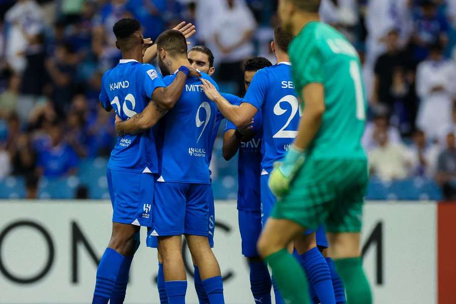 Champions Asiática: Al Ittihad vence José Morais (2-1) com golo de Jota, Al  Hilal fecha grupo invicto (2-1)