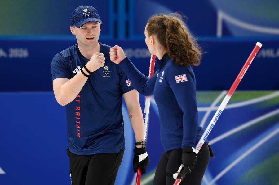 Bruce Mouat  și Jennifer Dodds