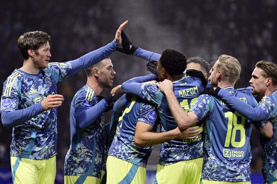 Ajax came away as the big winners of the weekend