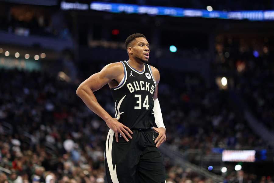 Giannis Antetokounmpo, el mejor del partido.