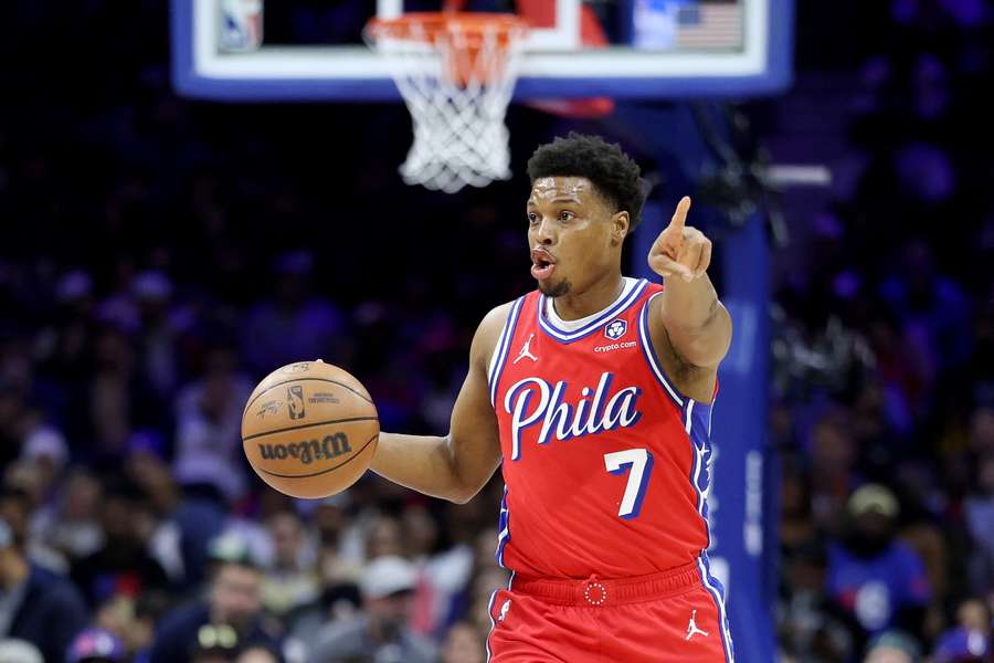 Kyle Lowry w nowym sezonie wystąpi w dwóch rolach - zawodnika i komentatora