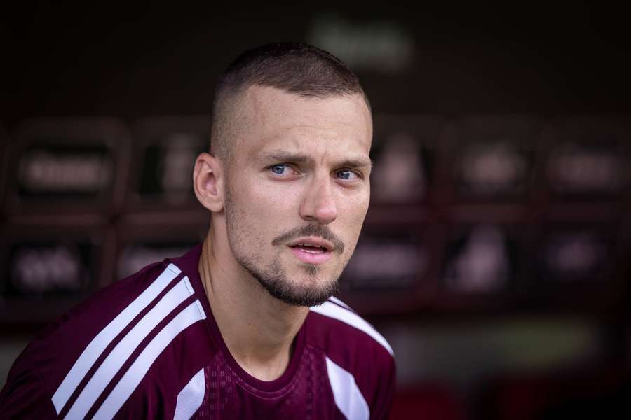 Haraslín nezažil ideálny debut.