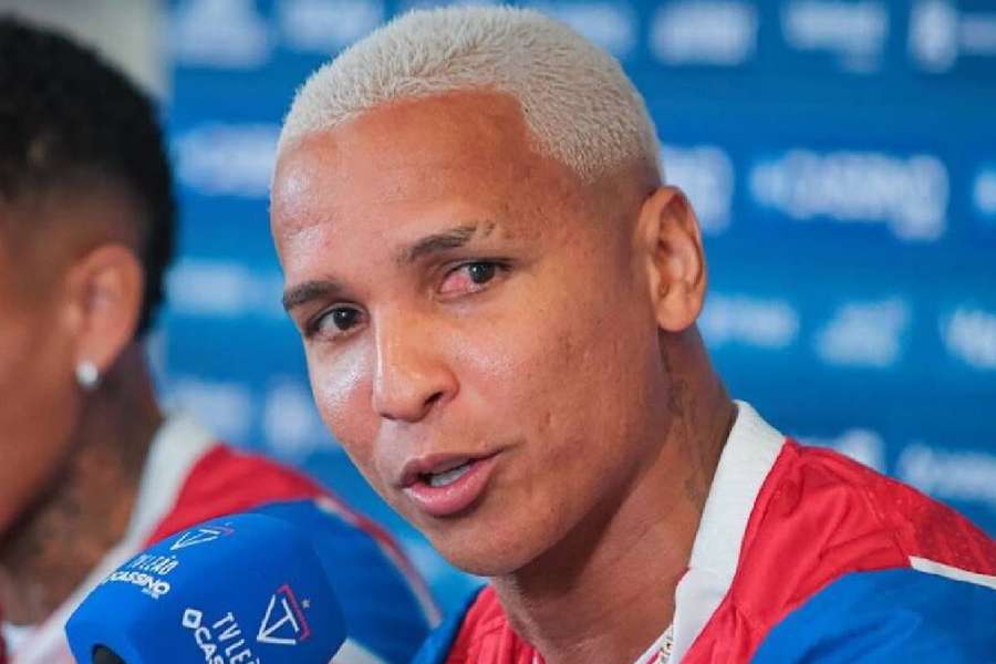 Deyverson foi criticado pelo excesso de brincadeiras