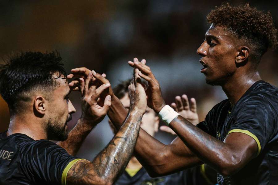 Portimonense bate Belenenses em jogo particular com sete golos (4-3)