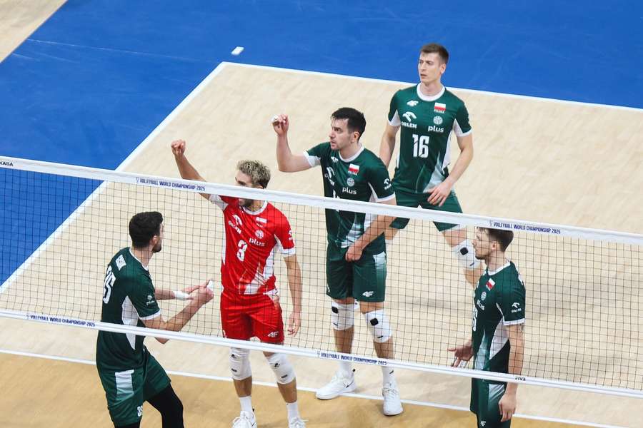 Polscy siatkarze przygotowują się w Spale, oglądają mundial i chcą zwycięstwa Portugalii Polscy siatkarze przygotowują się w Spale, oglądają mundial i chcą zwycięstwa Portugalii