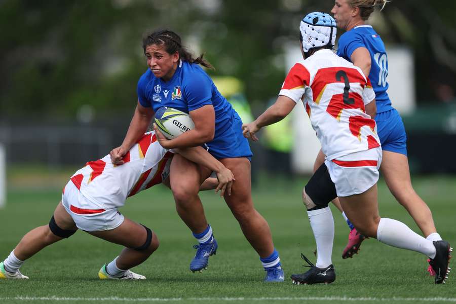 Italy and Canada cement Rugby World Cup quarter-final spots