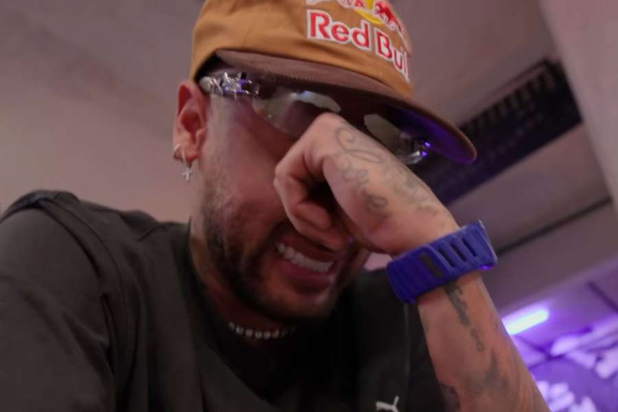 Neymar chorou ao ser convocado para quarta Copa do Mundo Neymar chorou ao ser convocado para quarta Copa do Mundo