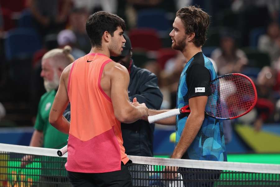 Alcaraz are mici probleme medicale Alcaraz are mici probleme medicale