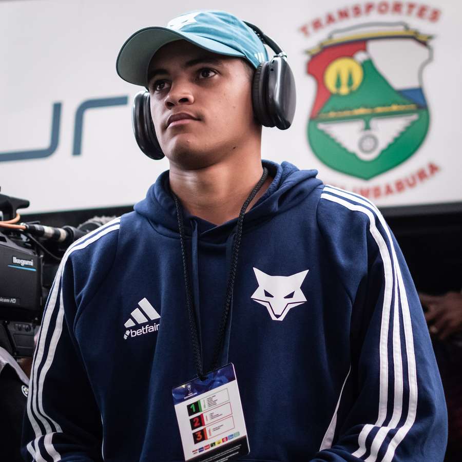 Kauã Prates falhou no gol do Mushuc Runa