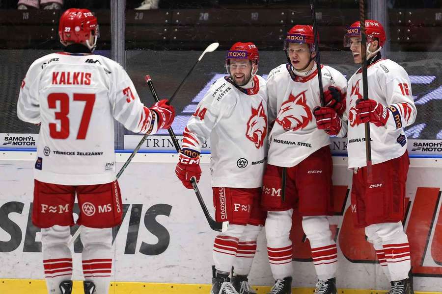 Frýdek-Místek doma nedal šanci Vsetínu a vyhrál 4:1. Frýdek-Místek doma nedal šanci Vsetínu a vyhrál 4:1.