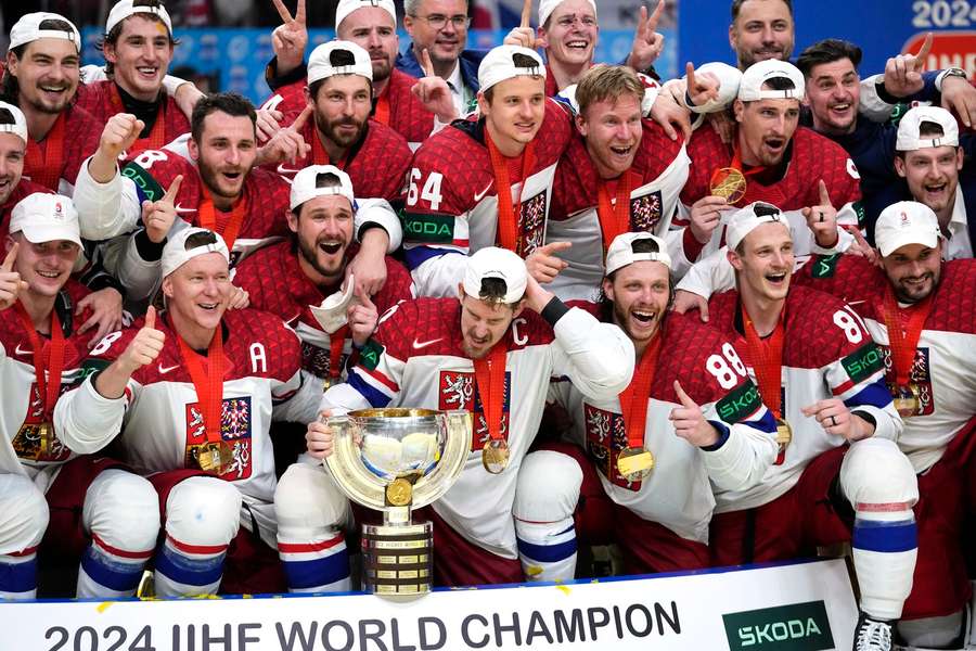 Z předloňského zlatého týmu jede na olympiádu většina.