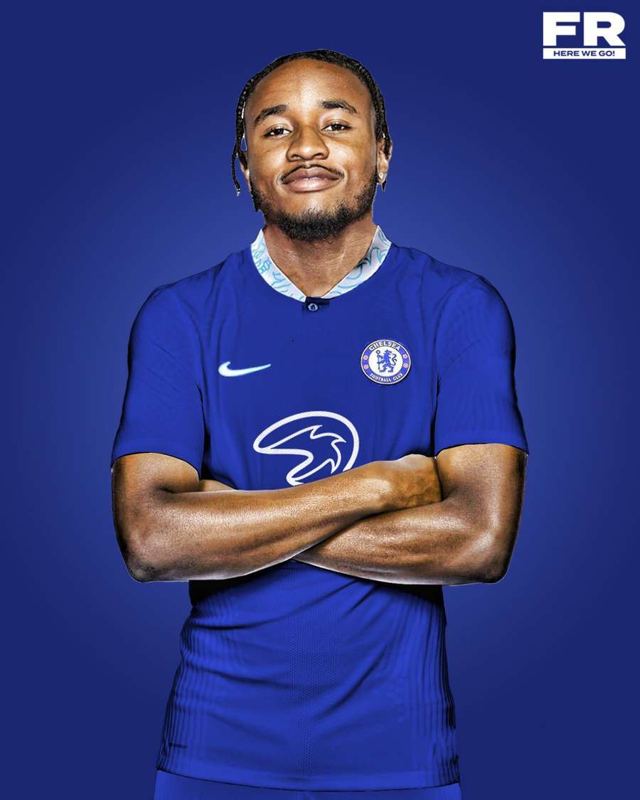 Nkunku in zijn nieuwe blauwe shirt