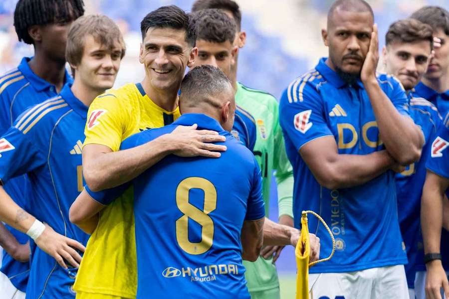 Cazorla ya se reencontró con Gerard Moreno y el Villarreal en pretemporada