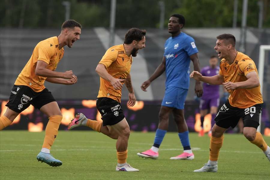 Jablonec vyhrál nad RFS i odvetu. Jablonec vyhrál nad RFS i odvetu.