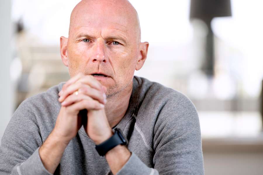 Solbakken mener, at legendarisk Arsenal-manager er blevet 'hjernevasket'