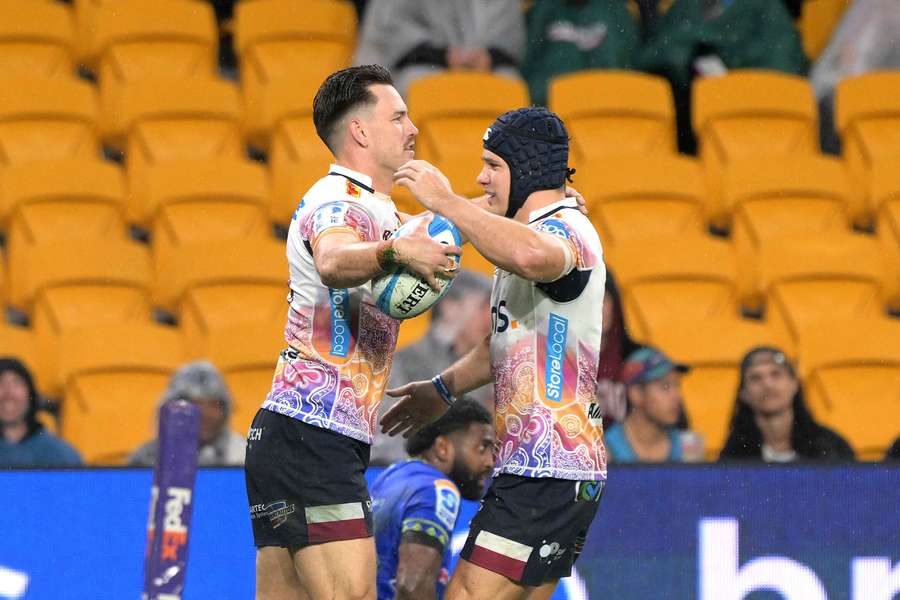 The Reds will seek to become the first Australian team to beat a New Zealand opponent in a playoffs match.