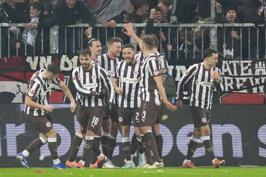 St Pauli celebrate Hauke Wahl's goal St Pauli celebrate Hauke Wahl's goal