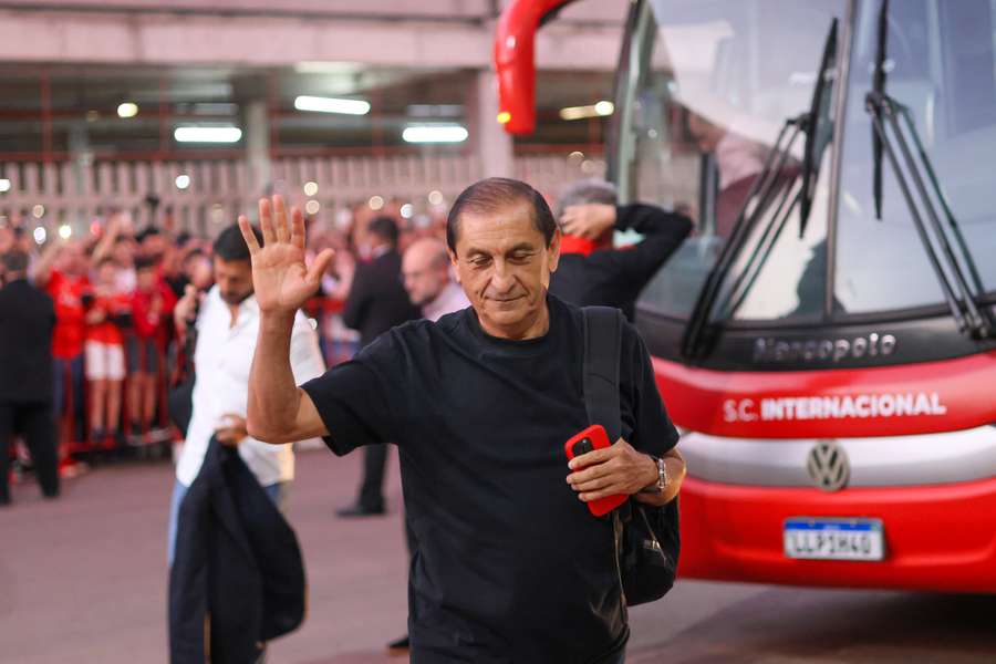 Ramón Díaz durou apenas dois meses no Inter