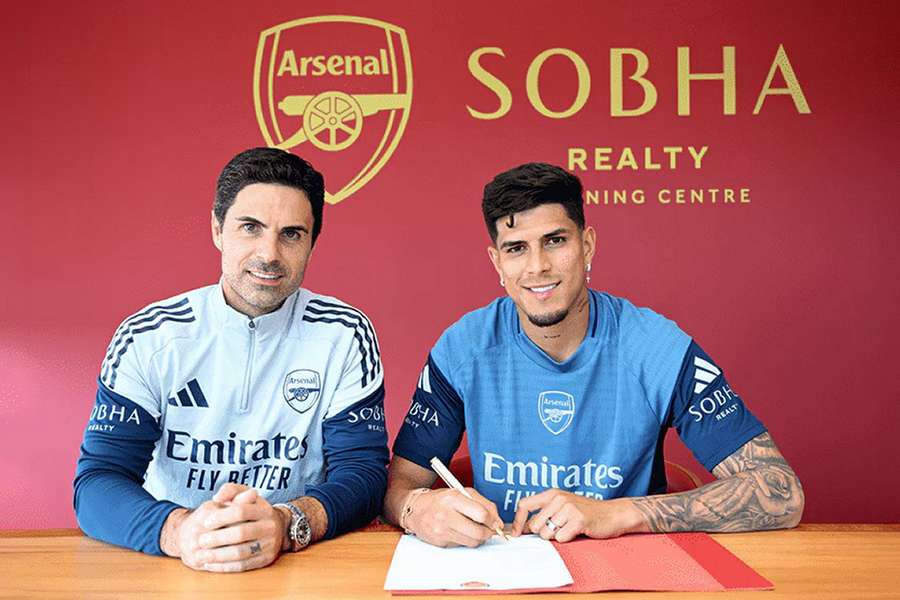 Arsenal boss Arteta hints Hincapie could start against Forest Arsenal boss Arteta hints Hincapie could start against Forest