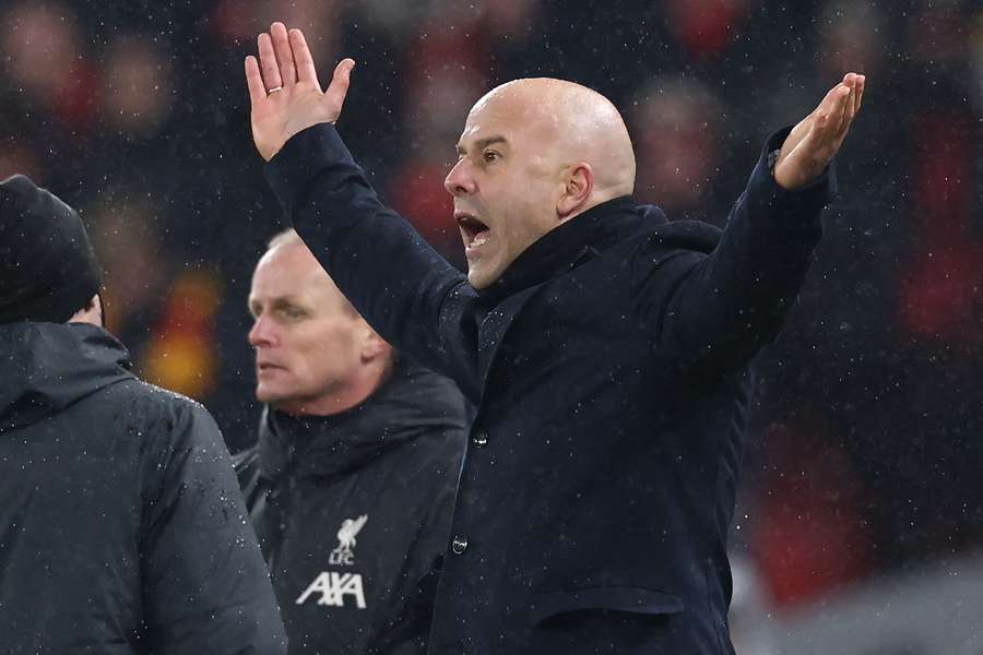 Liverpool coach Arne Slot was not pleased with the refereeing in the match against Tottenham