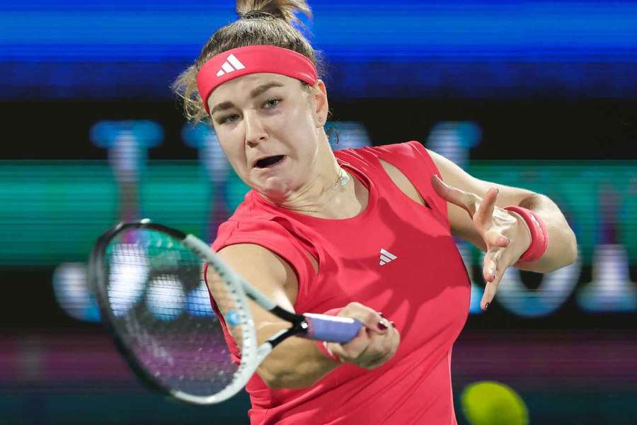 Karolína Muchová postoupila v Indian Wells do osmifinále.