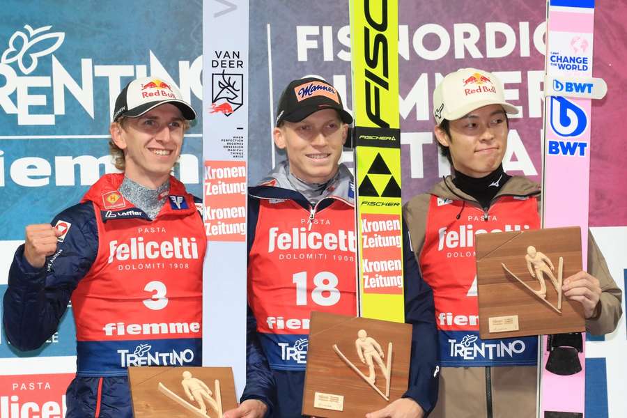 Wygrana Jana Hoerla podczas Letniej Grand Prix we włoskim Predazzo, Polacy daleko