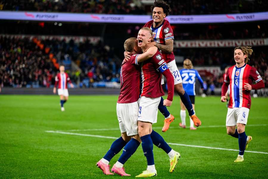 Erling Haaland se dirige al Mundial