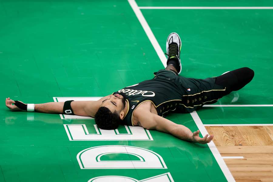 Para Jayson Tatum, está na altura de mostrar quem manda.