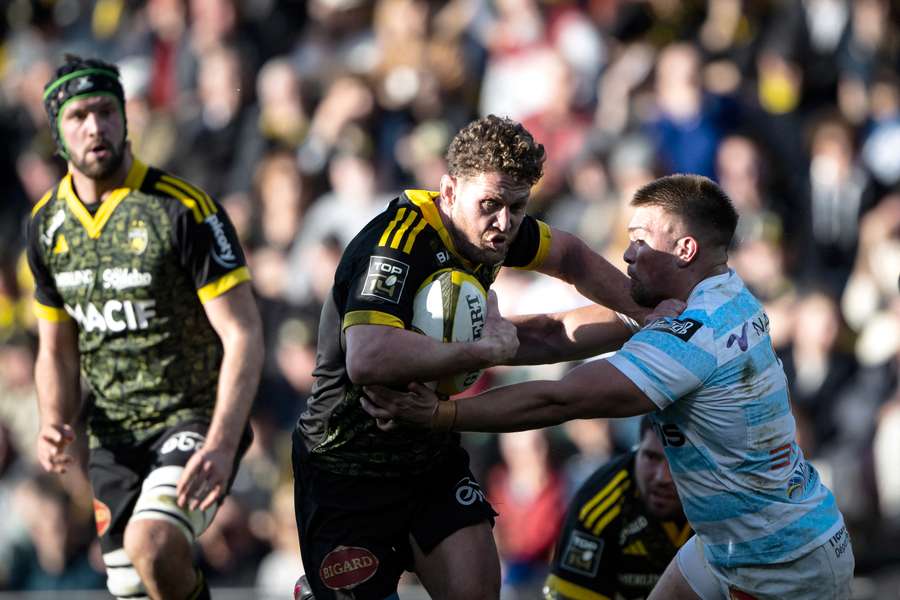 Kerr-Barlow face au Racing en février.