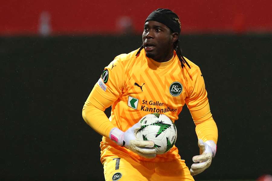 Lawrence Ati Zigi in UEFA Conference League action for St. Gallen