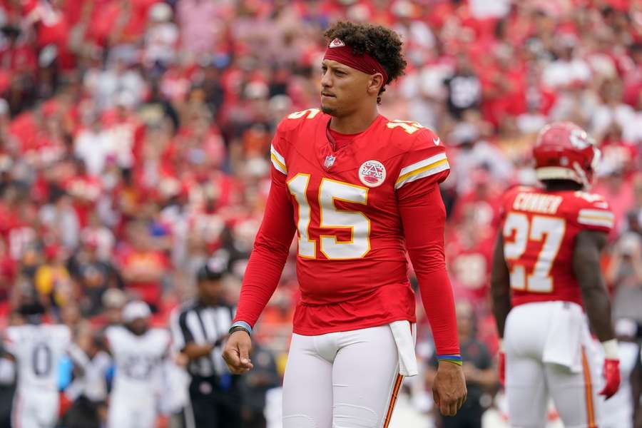 Mahomes não se cansa de quebrar recordes na NFL