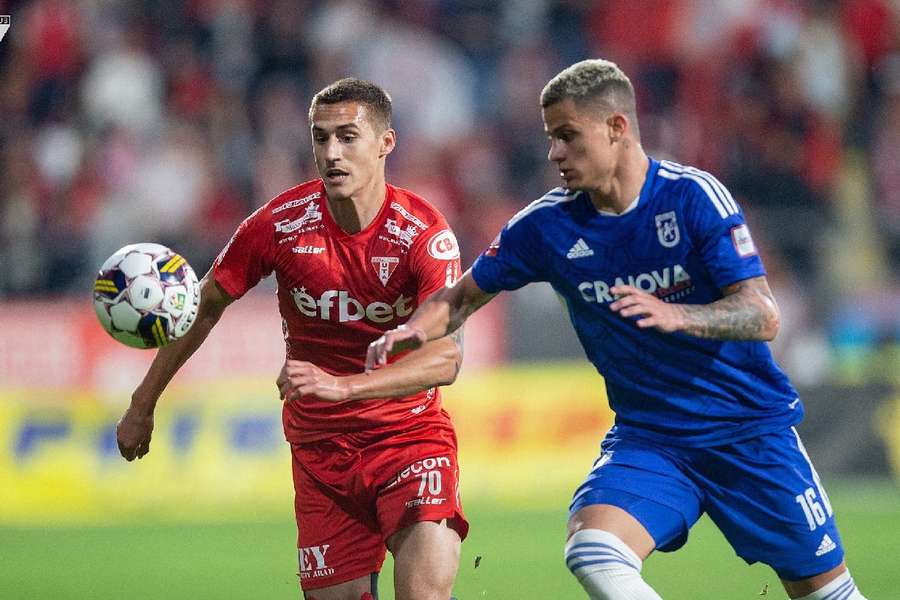 Duel din meciul UTA Arad - FC U Craiova