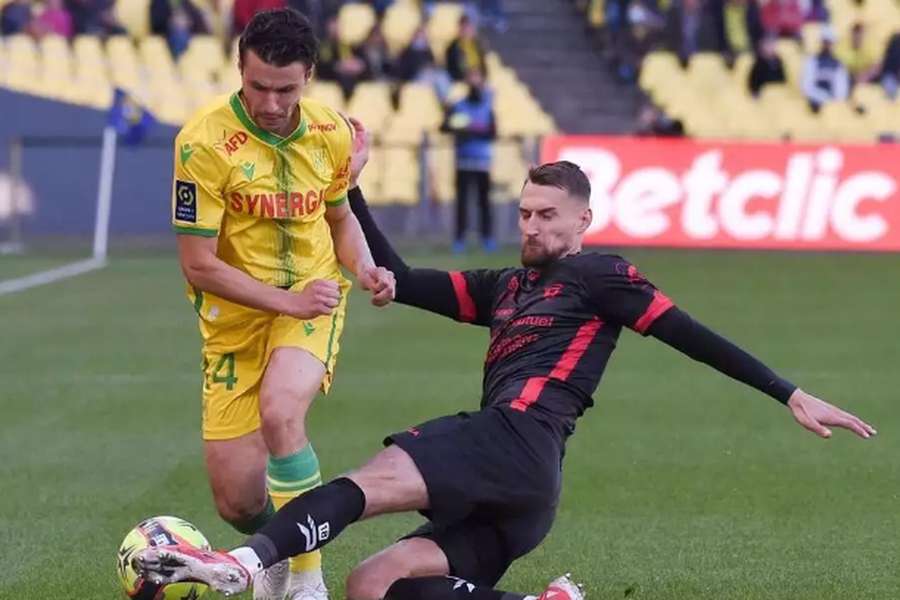 Corchia representou o Nantes durante três temporadas