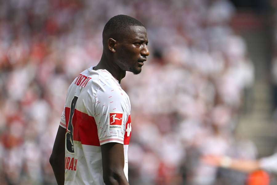 Serhou Guirassy i VfB-dragt.