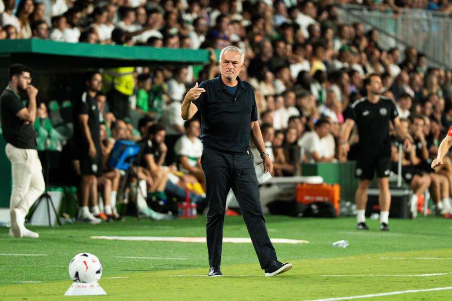 Mourinho po meczu z Elche: Nasze spotkania nikogo nie nudzą, są bardzo emocjonujące