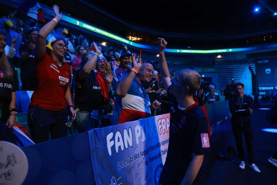 Le Fan Ping France aux Championnats d'Europe à Ljubljana (Slovénie) le 18 octobre.