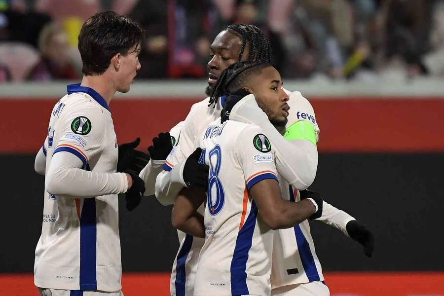 Nkunku abriu o placar em Heidenheim 0x2 Chelsea Nkunku abriu o placar em Heidenheim 0x2 Chelsea
