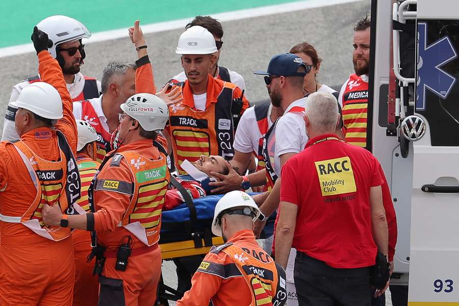 Pecco Bagnaia subito dopo l'incidente a Montmeló