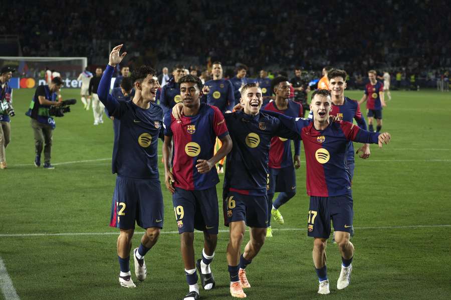 Los jugadores del Barcelona celebran su victoria ante el Bayern