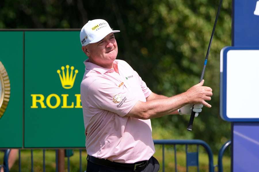 Paul Lawrie é um dos líderes Paul Lawrie é um dos líderes