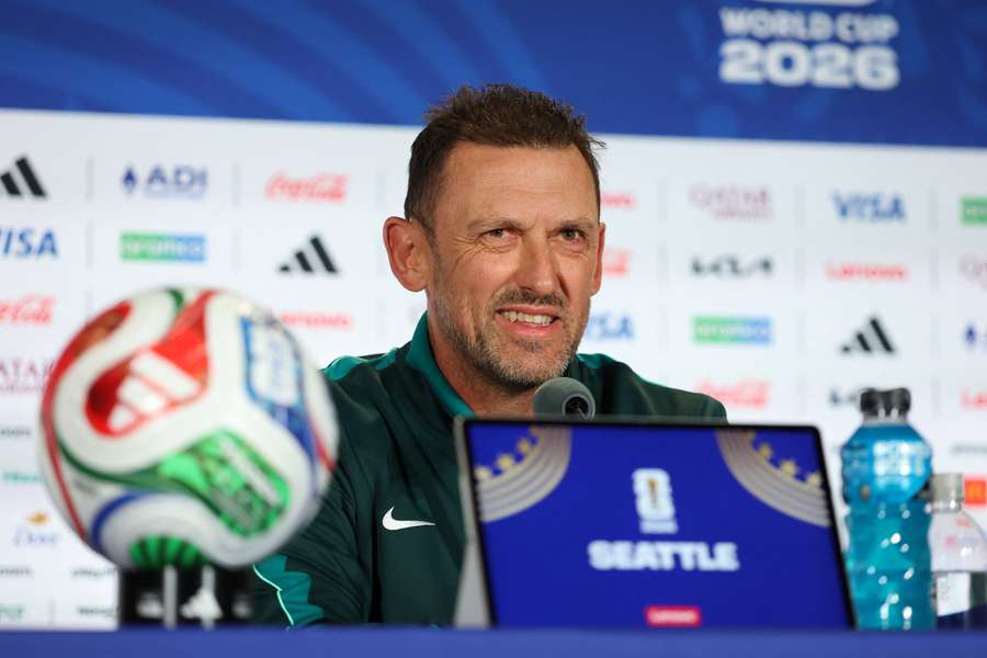 Australia head coach Tony Popovic speaks at a MD -1 conference in Seattle.