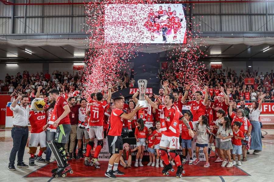 A festa dos jogadores do Benfica A festa dos jogadores do Benfica