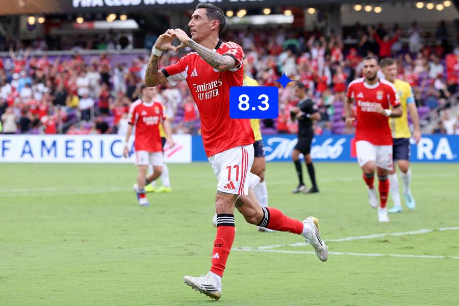 Angel Di María z Benfiky slaví.