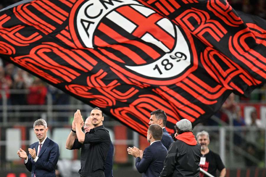 AC Milan's Zlatan Ibrahimovic receives after match tribute after announcing his retirement from football